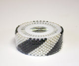 Small Straight Hijab Pins Black & White