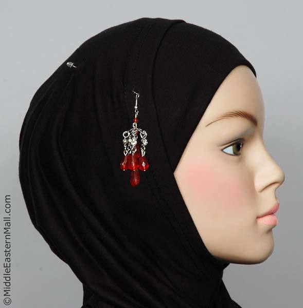 Lustre Hijab Pin in #13 Red